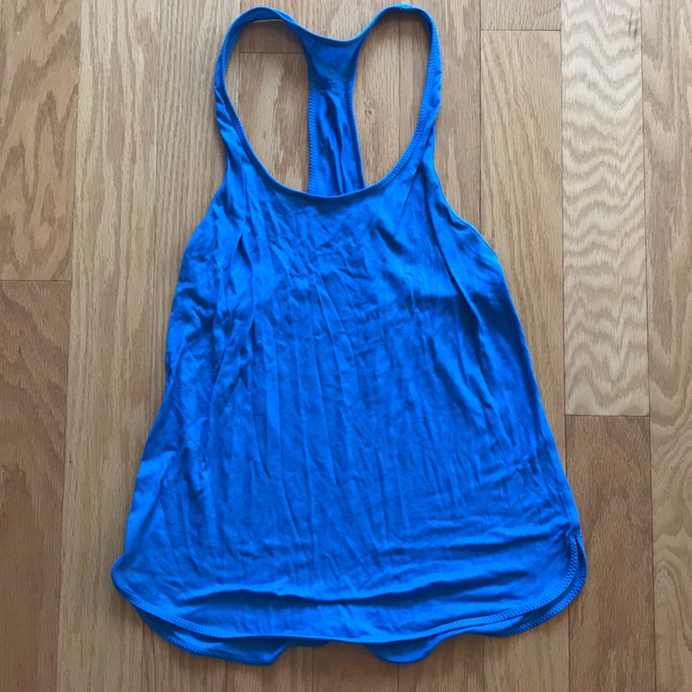 Lululemon tank top